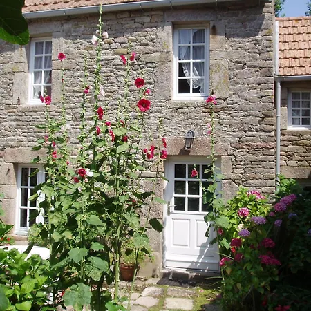 Holiday home La Petite Maison Du Cap *